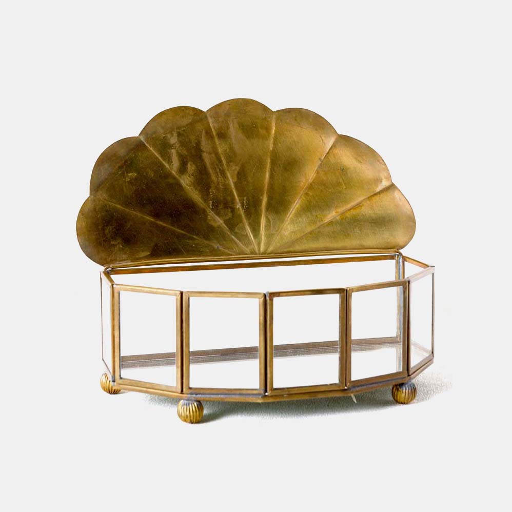 Flower brass and glass jewelry box by Chehoma in Amsterdam The Netherlands